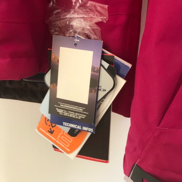 Women’s size L Salomon punch ski jacket! Wore once. - Picture 7 of 7